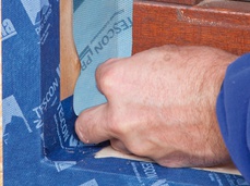3. Fenêtre à l’intérieur : premier côté