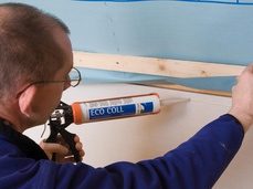 3. Raccord au pied droit / mur