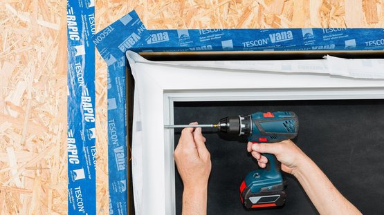 5. Posez la fenêtre et isolez la fente